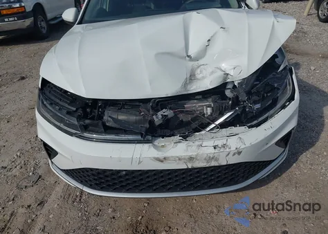 2025 Volkswagen Jetta 1.5T S z USA, uszkodzony, nr VIN 3VW5X7BU8SM057280